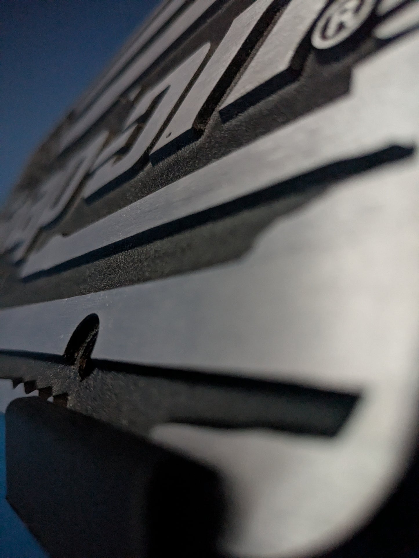 License Plate - Snap-on - Flag