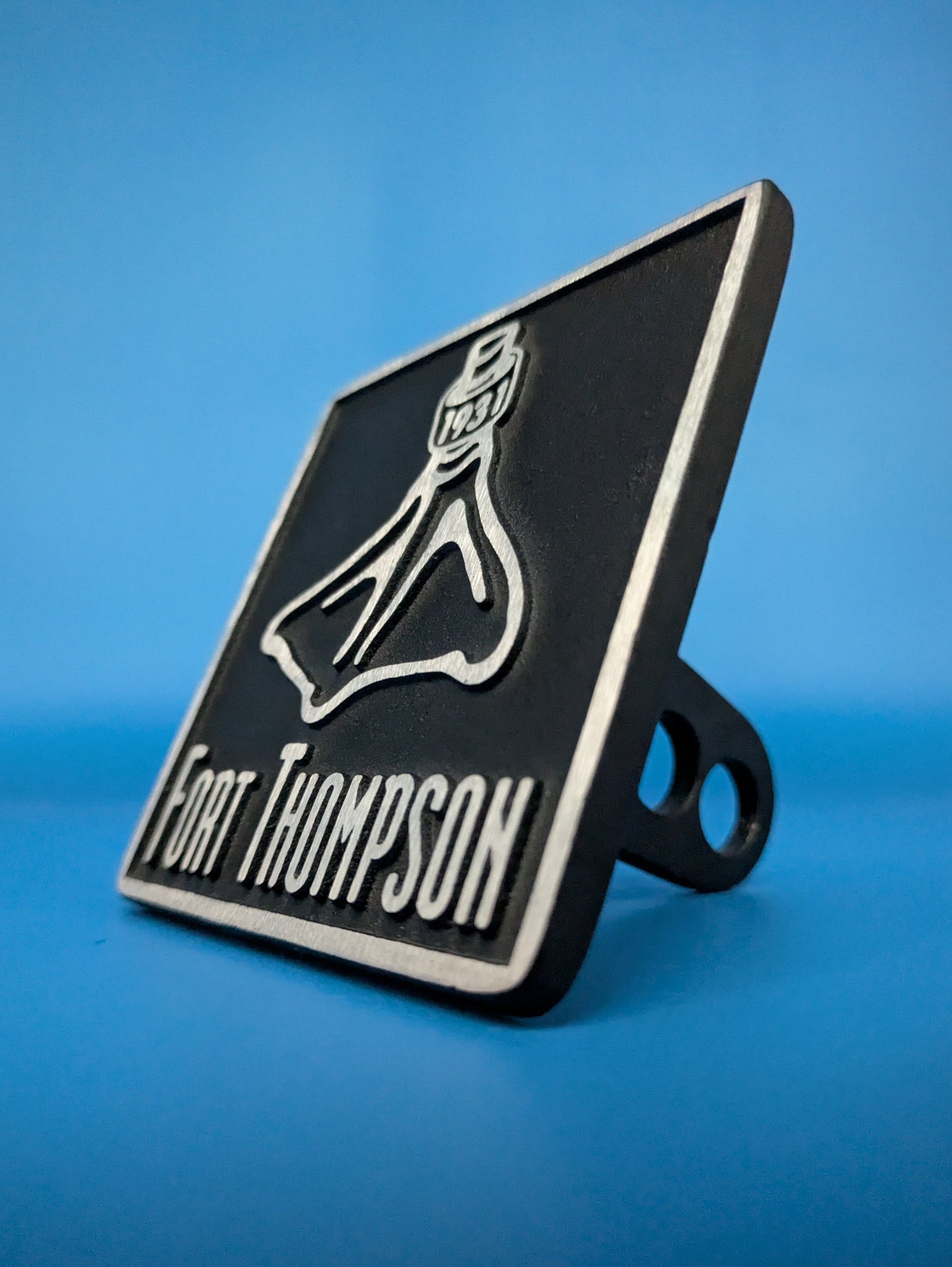 Hitch Cover - Fort Thompson